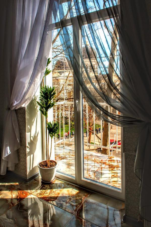 Soborna Square Apartment Odessa Eksteriør billede